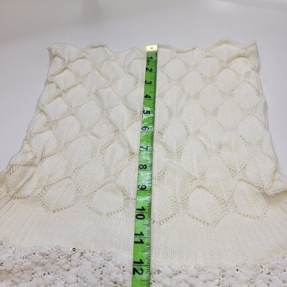 Glitter Sparkly Knit Long Sleeve Turtleneck White Poncho - Picture 5 of 11